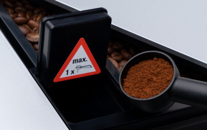 Automatický kávovar Nivona CafeRomatica NICR 970 Nivona CafeRomatica 970, černá
