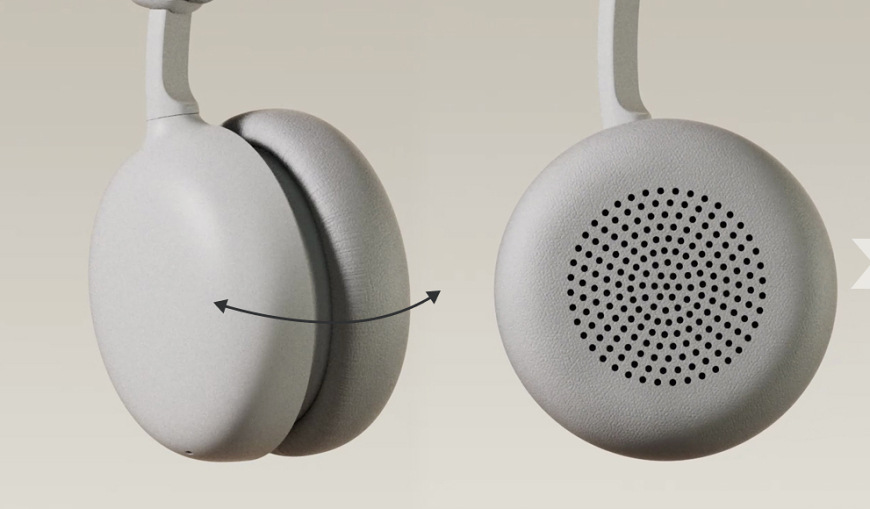 Detail mušlí headsetu Logitech Zone Wired 2 s možností natočení, které se přizpůsobí tvaru hlavy a zlepší ergonomii při nošení