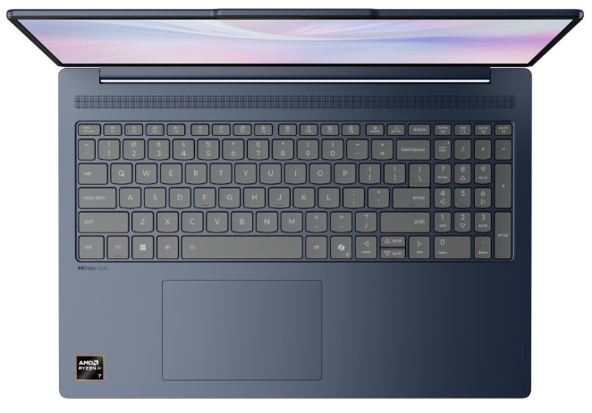 Detail klávesnice s numerickou částí a touchpadu notebooku Lenovo IdeaPad Slim 5