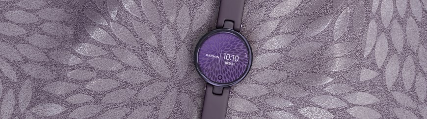 Chytré hodinky Garmin Lily Classic Cream Gold/Black Leather Band