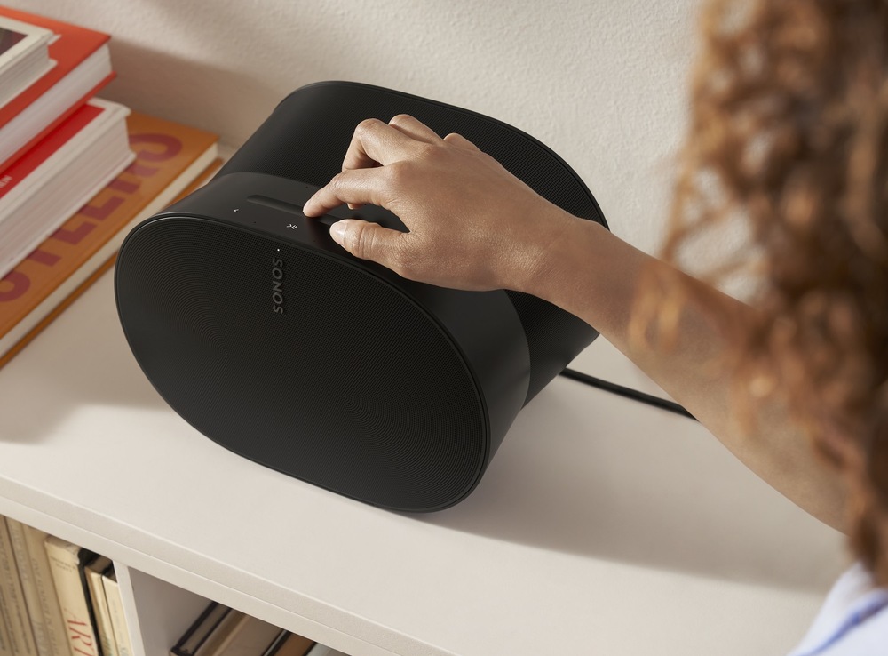 Reproduktor SONOS ERA 300 bílý Reproduktor SONOS ERA 300 bílý