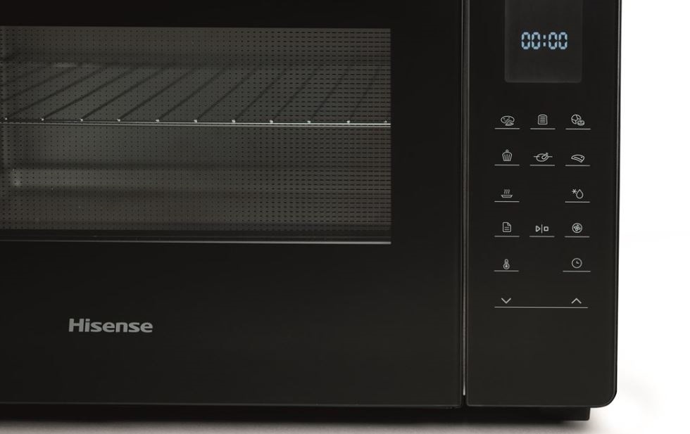 Mini trouba Hisense HOM45D černá detail na ovladaci panel mini trouby hisense HOM45D