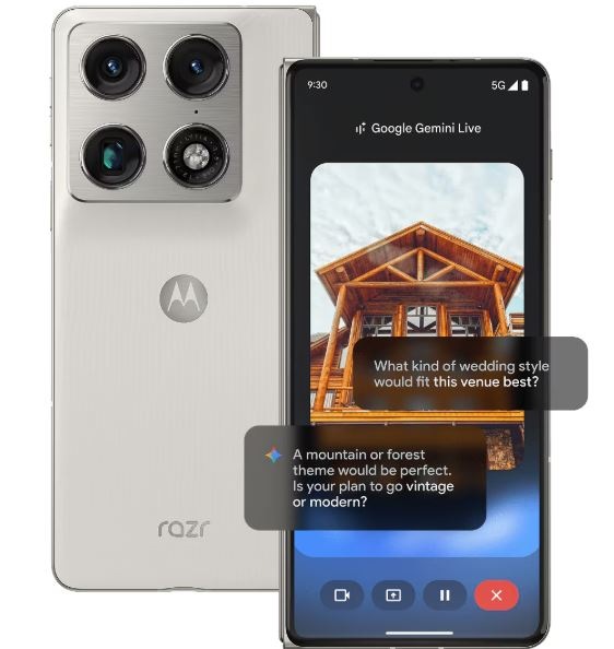 AI vyhledávání se smartphone Motorola Razr Fold