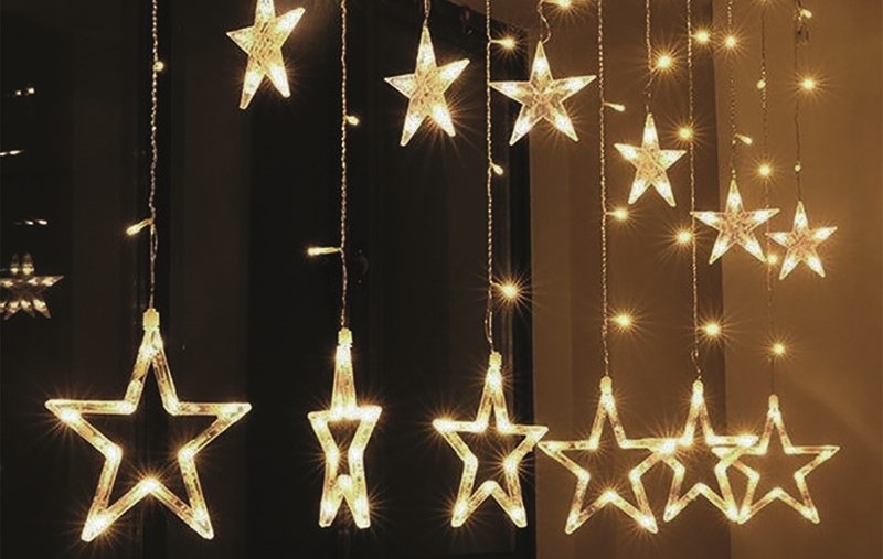 Vánoční osvětlení Solight závěs - hvězdy, šíře 3m, 123LED, IP44, 3xAA, teplá bílá