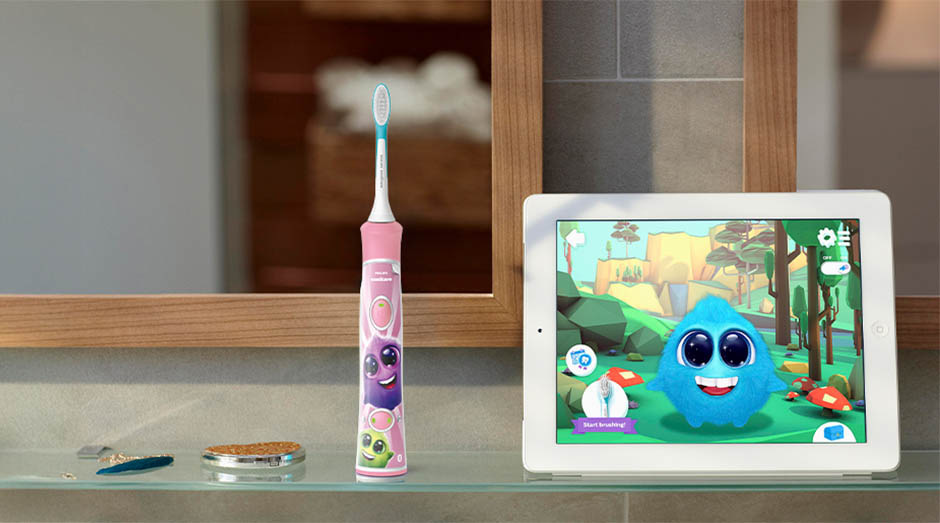 Zubní kartáček Philips Sonicare For Kids HX6352/42 růžový Philips HX6352/42 Sonicare For Kids