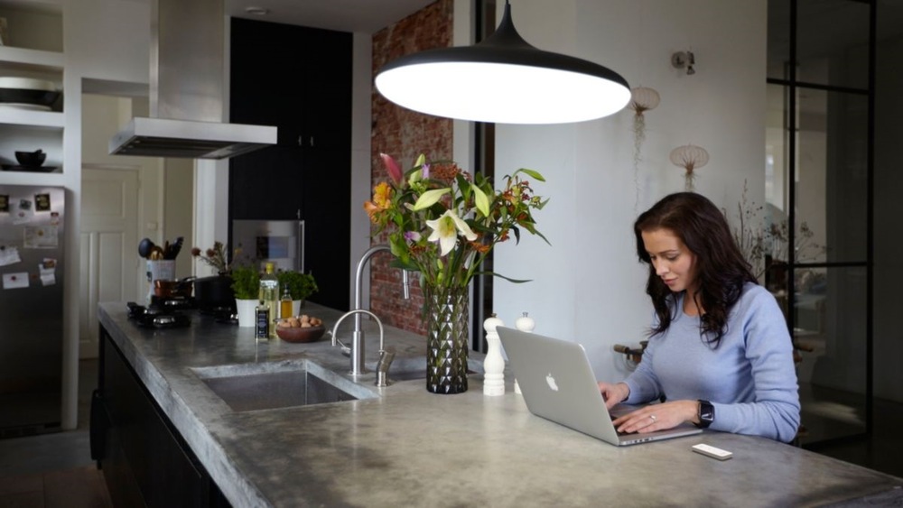 Ovladač Philips Hue Dimmer Switch V2 bílé Ovladač Philips Hue Dimmer Switch V2 bílé