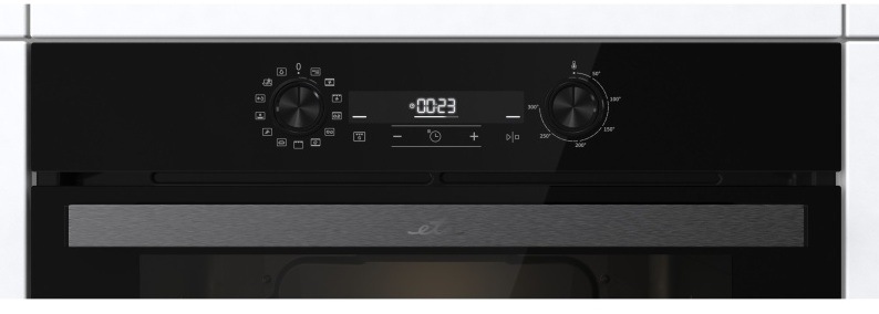 Detailní pohled na černý ovládací panel vestavné trouby ETA 4786. Na panelu jsou dva otočné knoflíky (jeden pro programy a druhý pro teplotu) a černý digitální displej s dotykovým ovládáním uprostřed, na kterém je zobrazen čas.