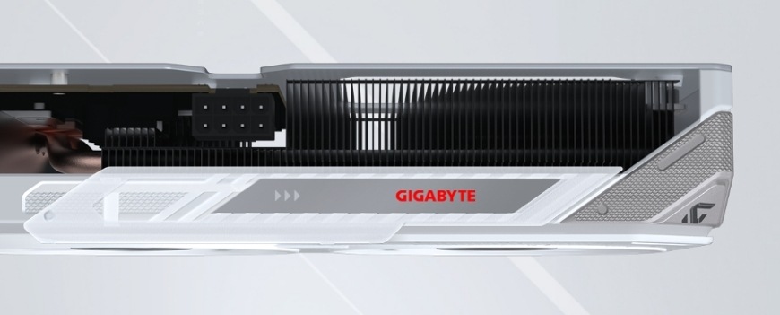 Boční pohled na logo GIGABYTE s RGB podsvícením na kartě GIGABYTE Radeon Gaming