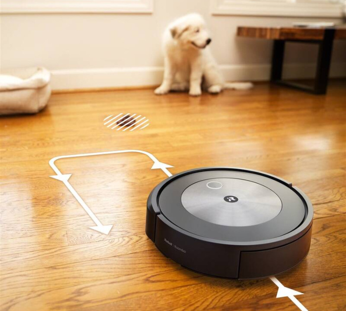 iRobot Roomba j7, černá