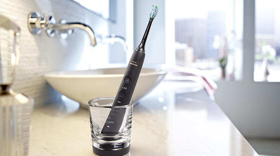 Set zubních kartáčků Philips Sonicare 9000 DiamondClean HX9914/54, 1+1 Set zubních kartáčků Philips Sonicare 9000 DiamondClean HX9914/54, 1+1