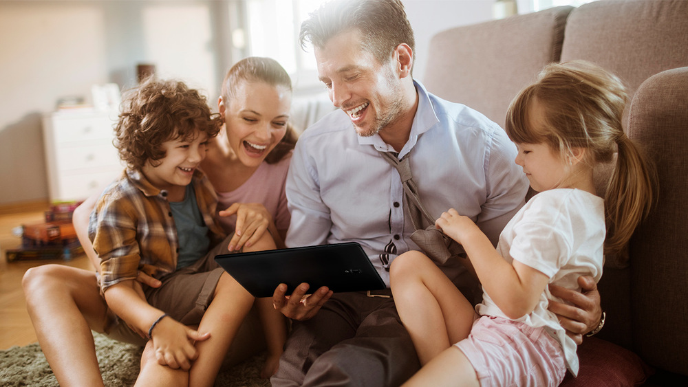 Dotykový tablet Samsung Galaxy Tab A 10.5  2018 LTE šedý