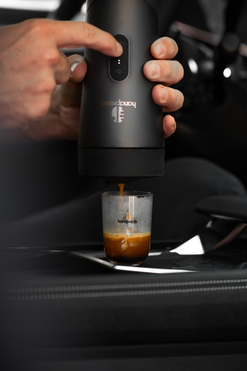 Kapslový kávovar Handpresso Auto model 2025 černý