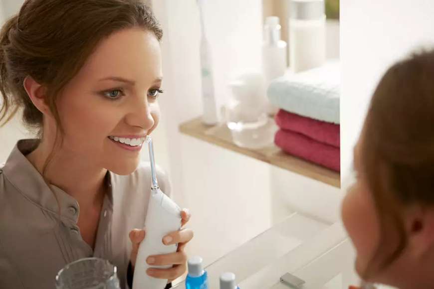 Set výrobků Philips Sonicare HX8424/30 Philips Sonicare HX8424/30
