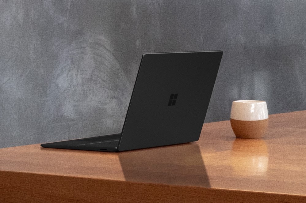 Notebook Microsoft Surface Laptop 3 15" - ZÁNOVNÍ - 12 měsíců záruka stříbrný
