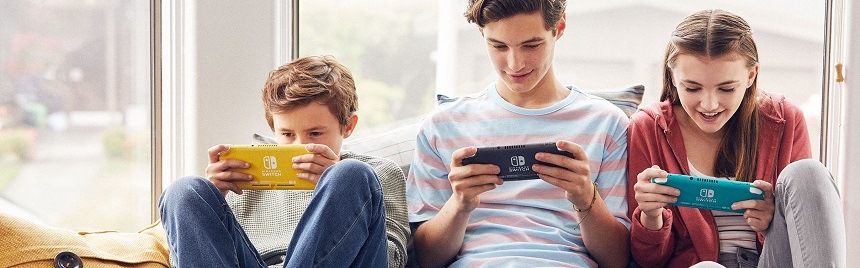 Herní konzole Nintendo Switch Neon + Switch Sports + 3 měsíce Nintendo Online Nintendo Switch Neon + Nintendo Switch Sports + 3měsíční online členství, červená/modrá
