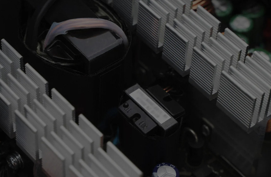 DeepCool PF600 600W nabízí i bohatou konektorovou výbavu