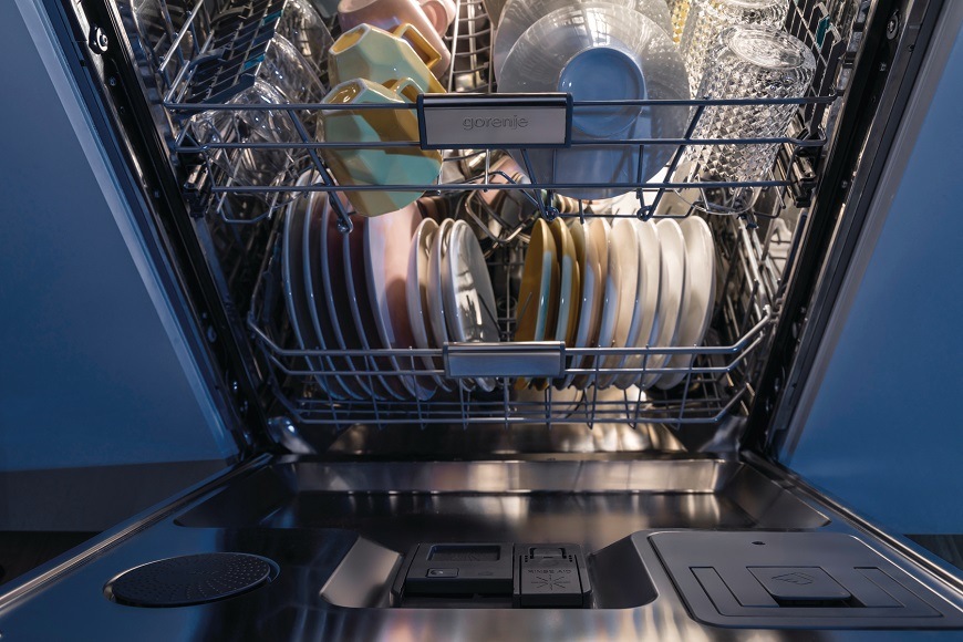 Myčka nádobí Gorenje Advanced GV672C61 UltraClean Vestavná myčka Gorenje GV672C61, velká kapacita myčky
