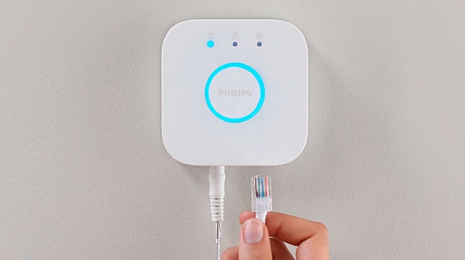 Ovladač Philips Hue Bridge 2.0 bílé