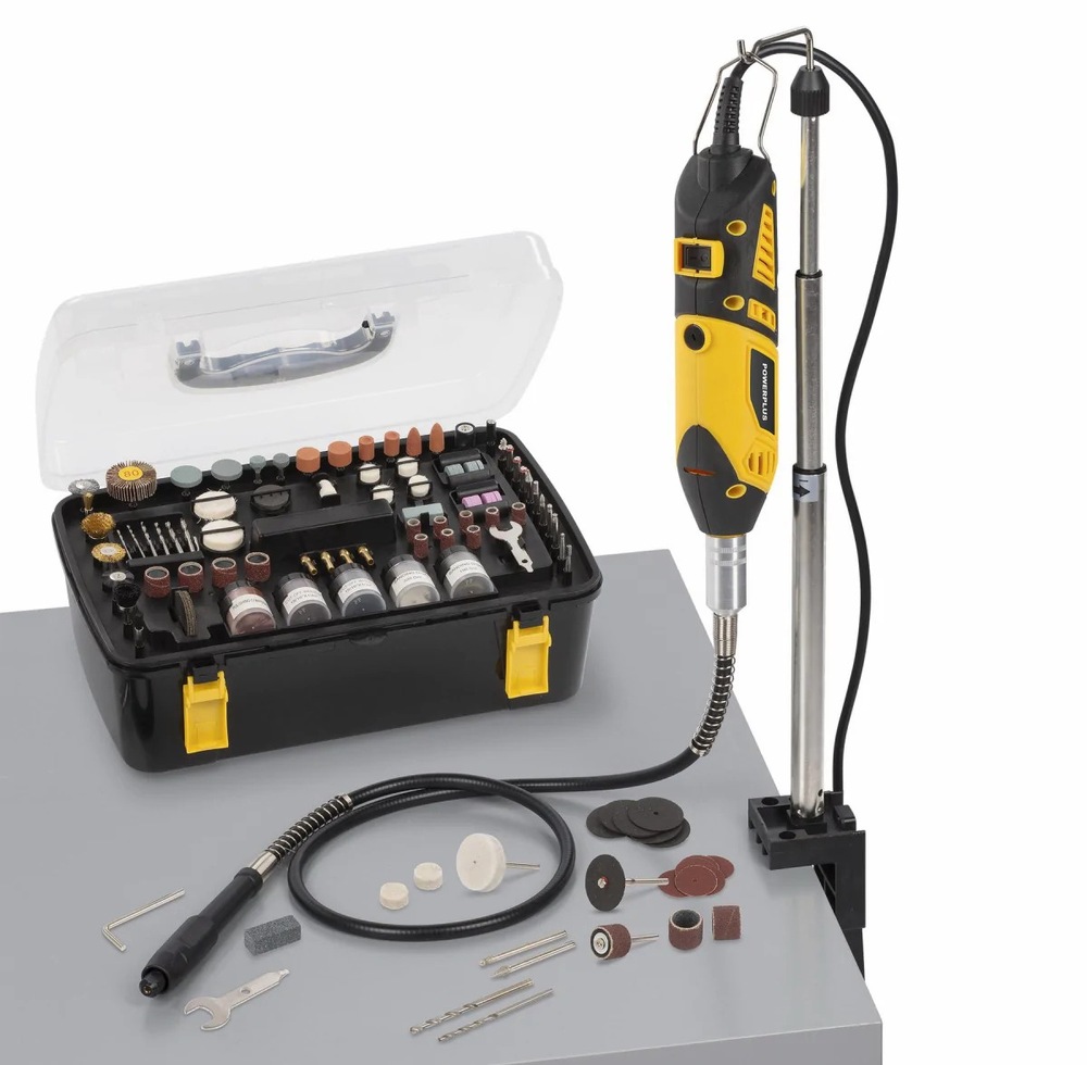 Přímá bruska POWERPLUS POWX1326 (226 ks) Přímá bruska Powerplus POWX1326 je dodávána s BMC kufříkem pro přehledné uložení všech doplňků