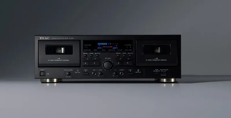Kazetový přehrávač Teac W-1200 černý Kazetový přehrávač Teac