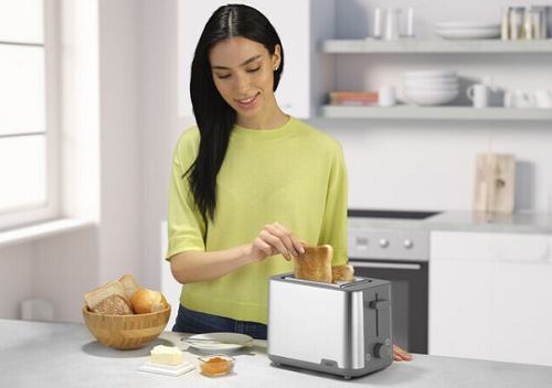 Topinkovač Braun PurShine HT1510GY šedá barva BRAHT1510GY