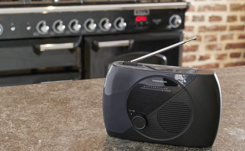 Radiopřijímač Thomson RT350 černý/modrý