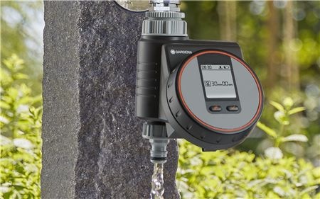 Zavlažovací hodiny Gardena Flex 1890-29 Zařízení disponuje funkcí okamžitého zavlažování