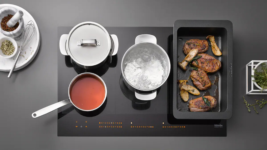 Indukční varná deska Miele KM 7564 FR černá Indukční varná deska Miele KM 7564 FR černá