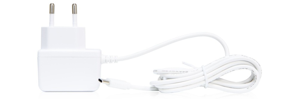 Multimediální centrum HOMATICS Dongle Lite 4K V2 bílý Multimediální přehrávač Homatics Dongle Lite 4K V2 disponuje výbornou konektivitou díky Wi-Fi 5, Bluetooth 5.0 a LAN