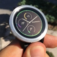 Chytré hodinky Garmin vívoActive3 Optic černé/stříbrné Chytré hodinky Garmin vívoActive3 Optic černé/stříbrné