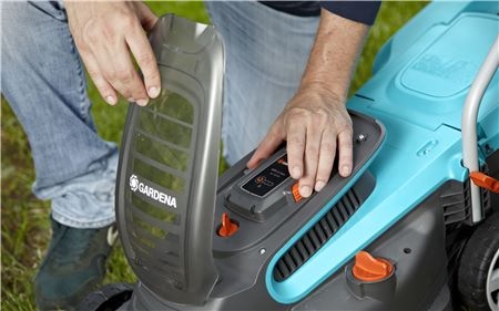 Sekačka Gardena PowerMax Li-40/32 (s baterií)