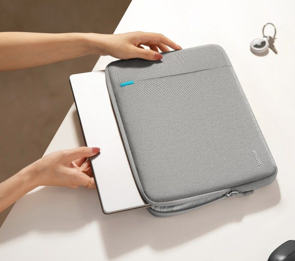 Pouzdro na notebook tomtoc Sleeve - 14" MacBook Pro šedé Pouzdro na notebook tomtoc Sleeve - 14" MacBook Pro - šedé