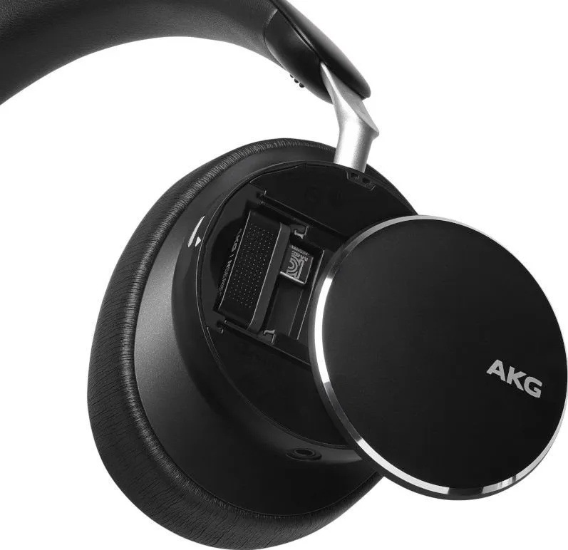 Sluchátka AKG N9 Hybrid černá Detail vnitřku sluchátek Anker soundcore AKG N9 Hybrid