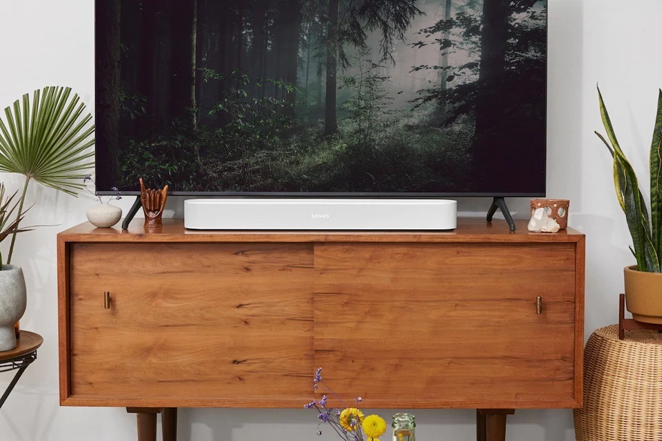 Soundbar SONOS BEAM 2 + repro SONOS One SL bílý Soundbar SONOS BEAM 2 + repro SONOS One SL bílý