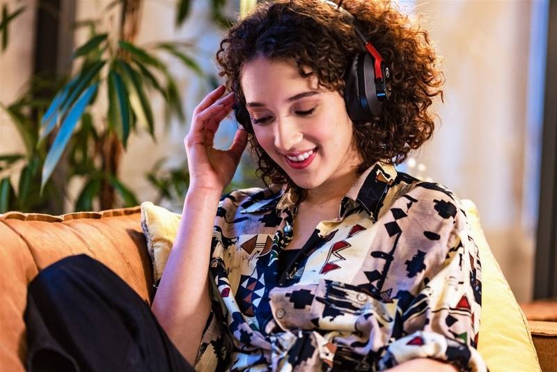 Sluchátka Austrian Audio Hi-X25BT černá