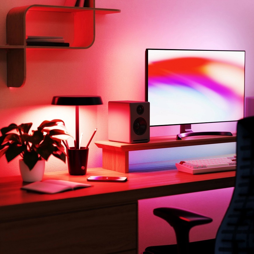 Stolní LED lampička Nanoleaf Smarter IQ Umbra Cup černá Lampička Nanoleaf Umbra Smart Cup