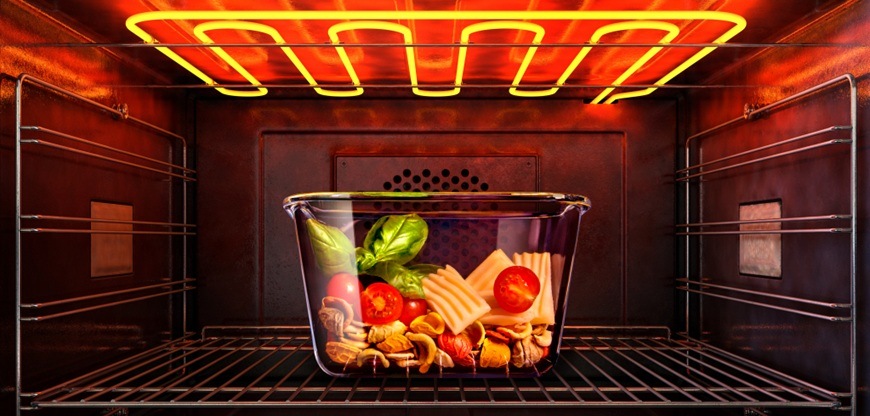 Dóza na potraviny SIMAX Exclusive 1,35 l (7636/L) sklo V dóze na potraviny Simax Exclusive o objemu 1,35 l se zapékají těstoviny a zelenina.