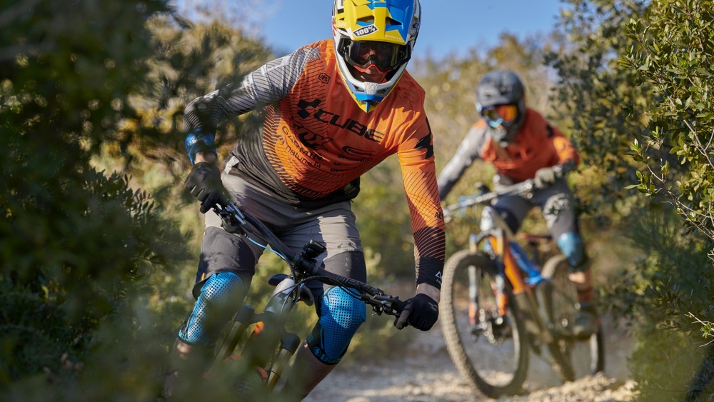 Cyklopočítač s GPS Garmin EDGE 830 černý