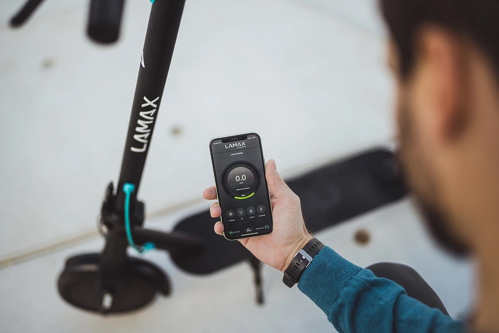 LAMAX S7500 Plus