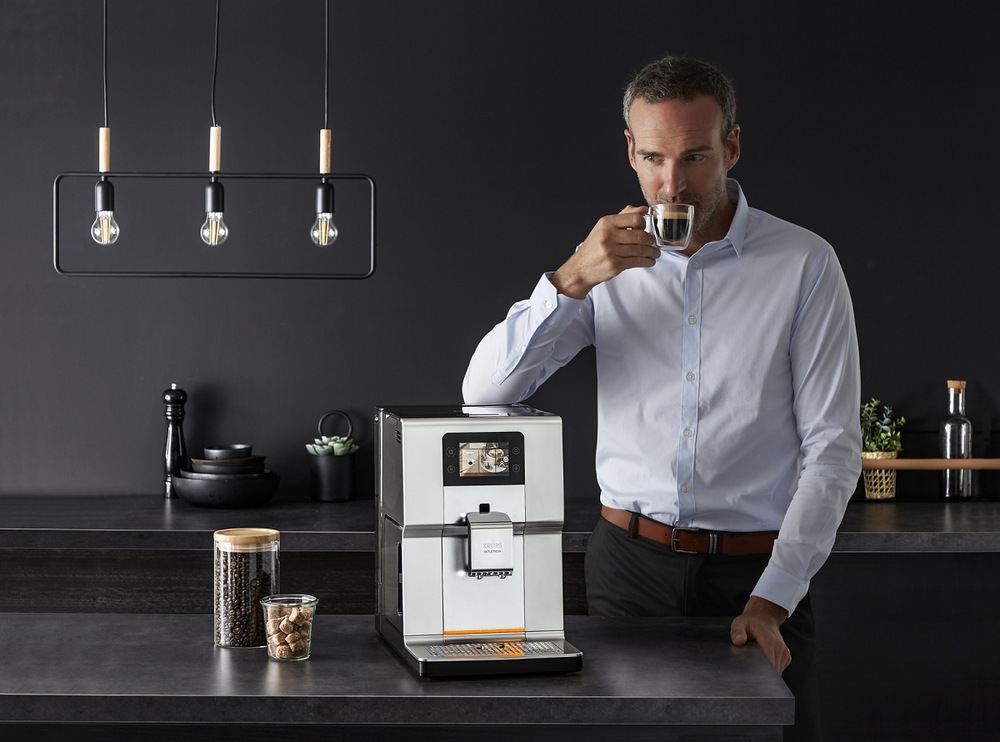 Automatický kávovar Krups Intuition Preference+ EA875E10 černý/chrom Automatický kávovar Krups Intuition Preference+ EA875E10 černý/chrom