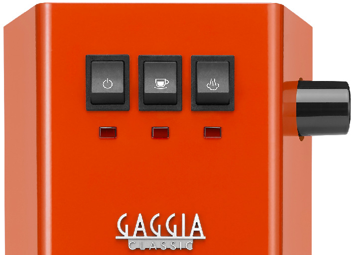 Ovládací panel kávovaru Gaggia Classic E24 s tlačítky pro kávu a páru