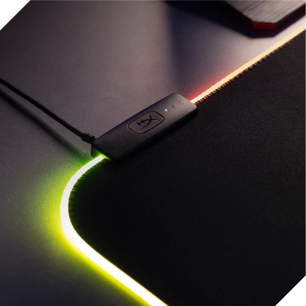 Podložka pod myš HyperX Pulsefire Mat RGB - XL (90 x 42 cm) černá Podložka pod myš HyperX Pulsefire Mat RGB - XL (90 x 42 cm) černá