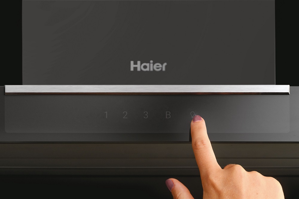 Odsavač par Haier I-Clean Series 4 HATS9DCS56B černý