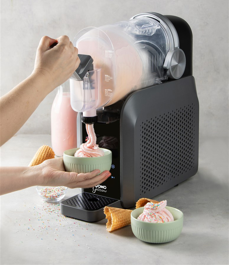 Výrobník ledové tříště Domo Slush maker GELISSIMO DO9308I šedý Výrobník ledové tříště Domo DO9308I Slush maker GELISSIMO