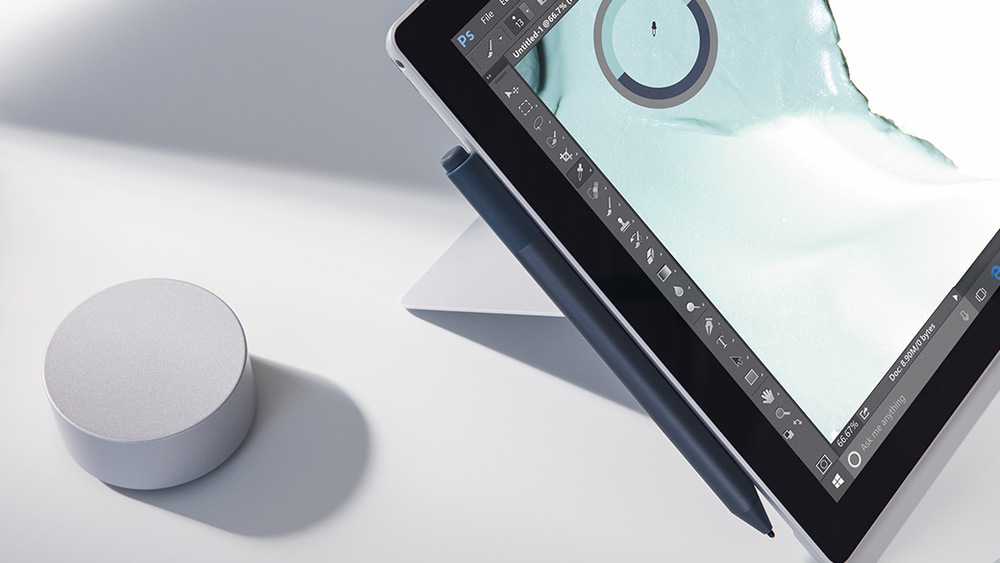 Dotykový tablet Microsoft Surface Pro (2017) Dotykový tablet Microsoft Surface Pro (2017)