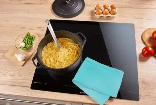 Indukční varná deska Gorenje Essential IT43SC7 BridgeZone černá Indukční varná deska Gorenje Essential IT43SC7 BridgeZone černá