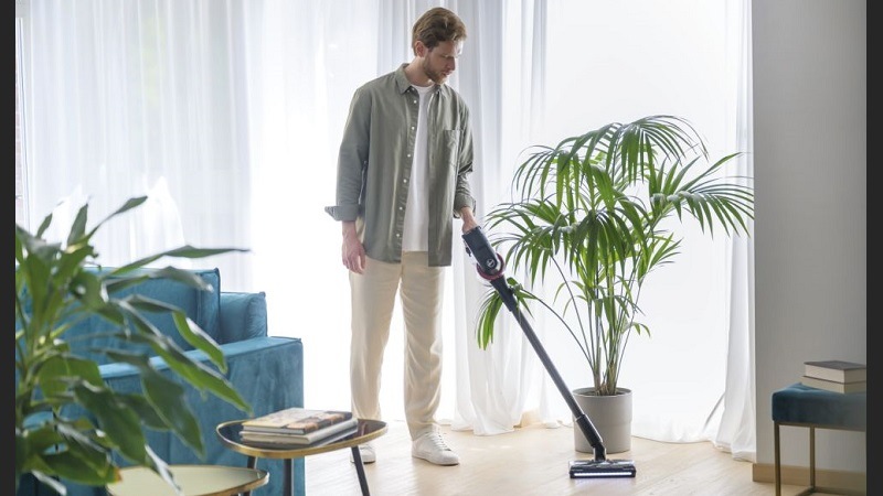 Tyčový vysavač Hoover HF410H 011 Tyčový vysavač Hoover HF410H 011