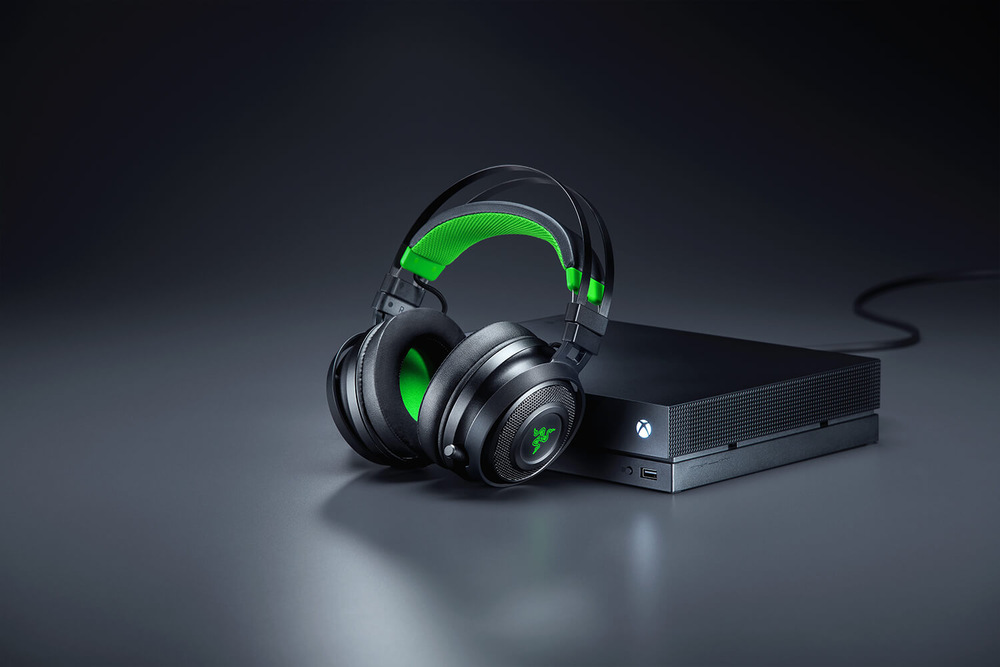 Headset Razer Nari Ultimate pro Xbox One černý/zelený Headset Razer Nari Ultimate pro Xbox One černý/zelený