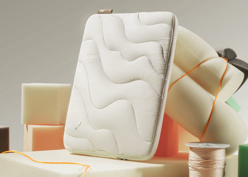 Pouzdro na notebook tomtoc Terra-A27 Laptop Sleeve 13" bílé Pouzdro na notebook tomtoc Terra-A27 Laptop Sleeve 13" - bílé