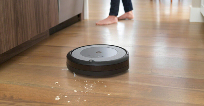 iRobot Roomba i3 Cool